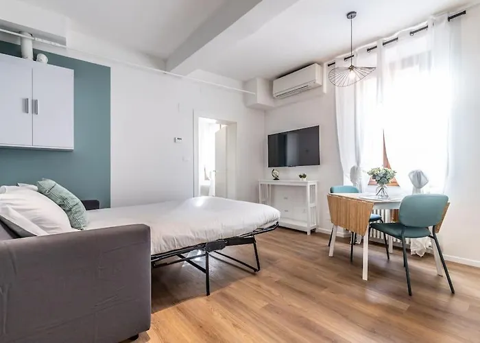 Moline Home, In The Center