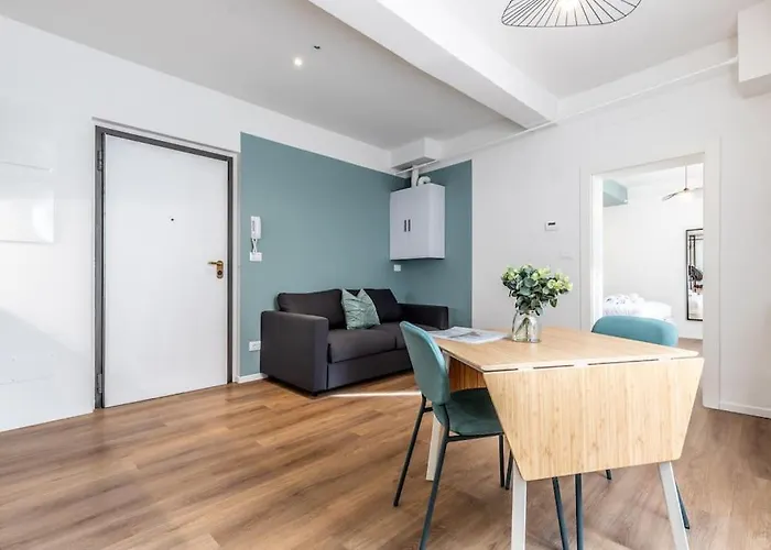 Moline Home, In The Center شقة بولونيا