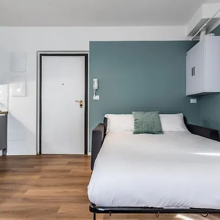 Moline Home, In The Center Appartement