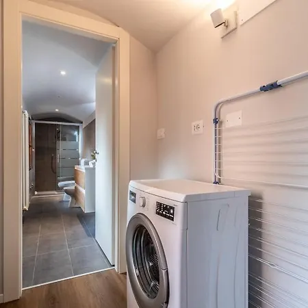 Moline Home, In The Center * Bologne